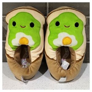 Squishmallows Kids Slippers Sinclair Avocado Toast Size 11 / 12